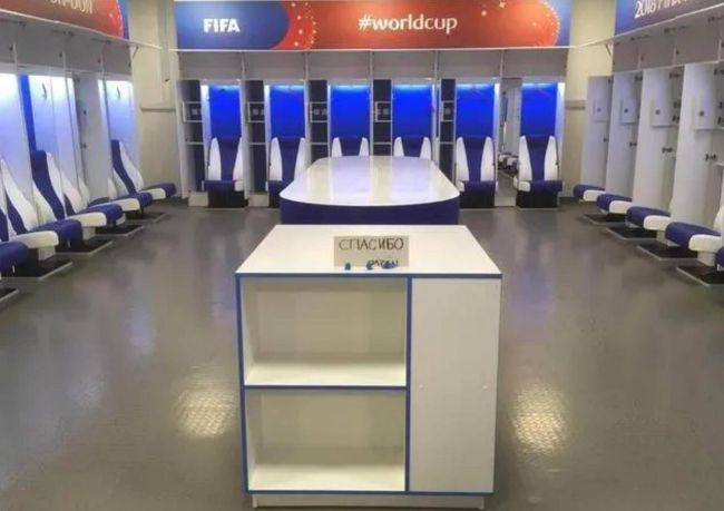 《万箭穿心》热映“汉骂”升温 台词串烧曝光 2012-11-19 被誉为“2012年最好国片”的口碑电影《万箭穿心》未映先热。